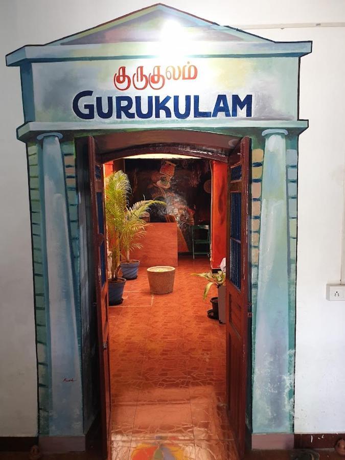 Hostel 111 By Gurukulam. Puducherry Exterior foto